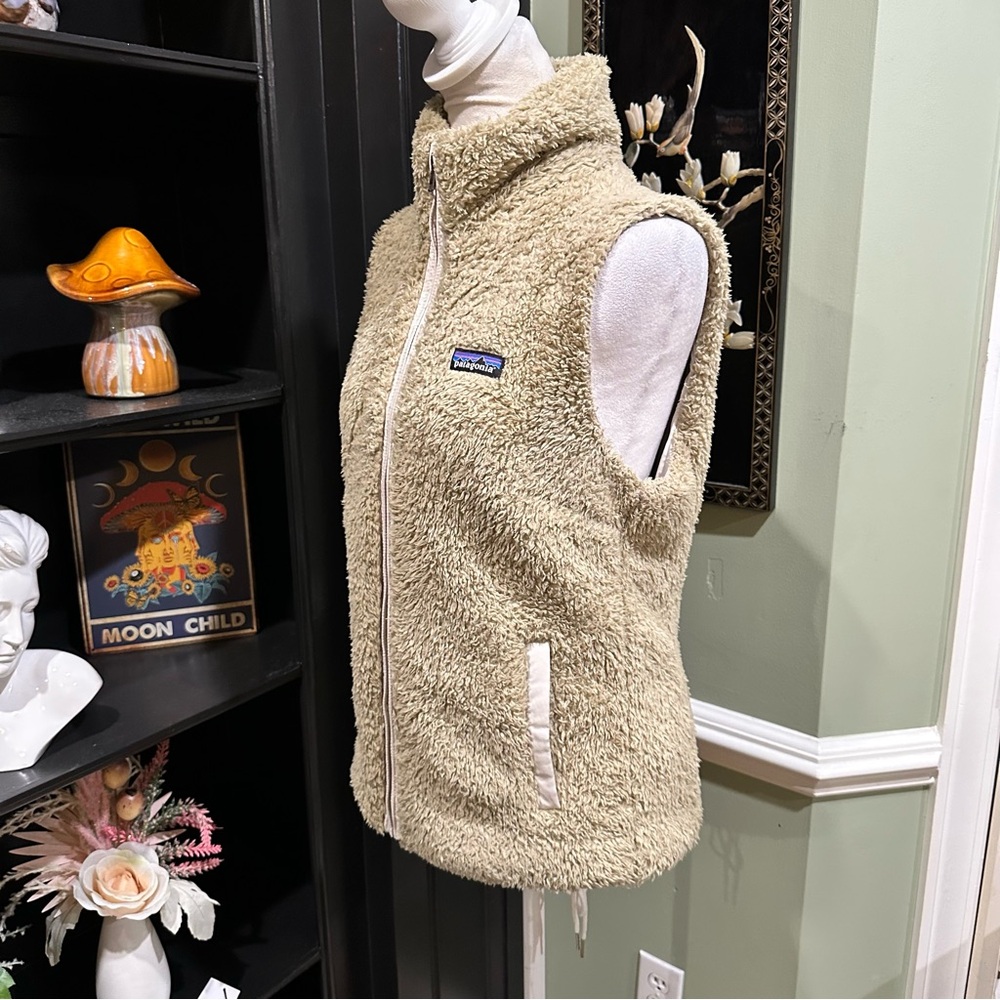 Patagonia Los Gatos Fleece Vest – Women’s Medium – Tan/Beige - Picture 10 of 14
